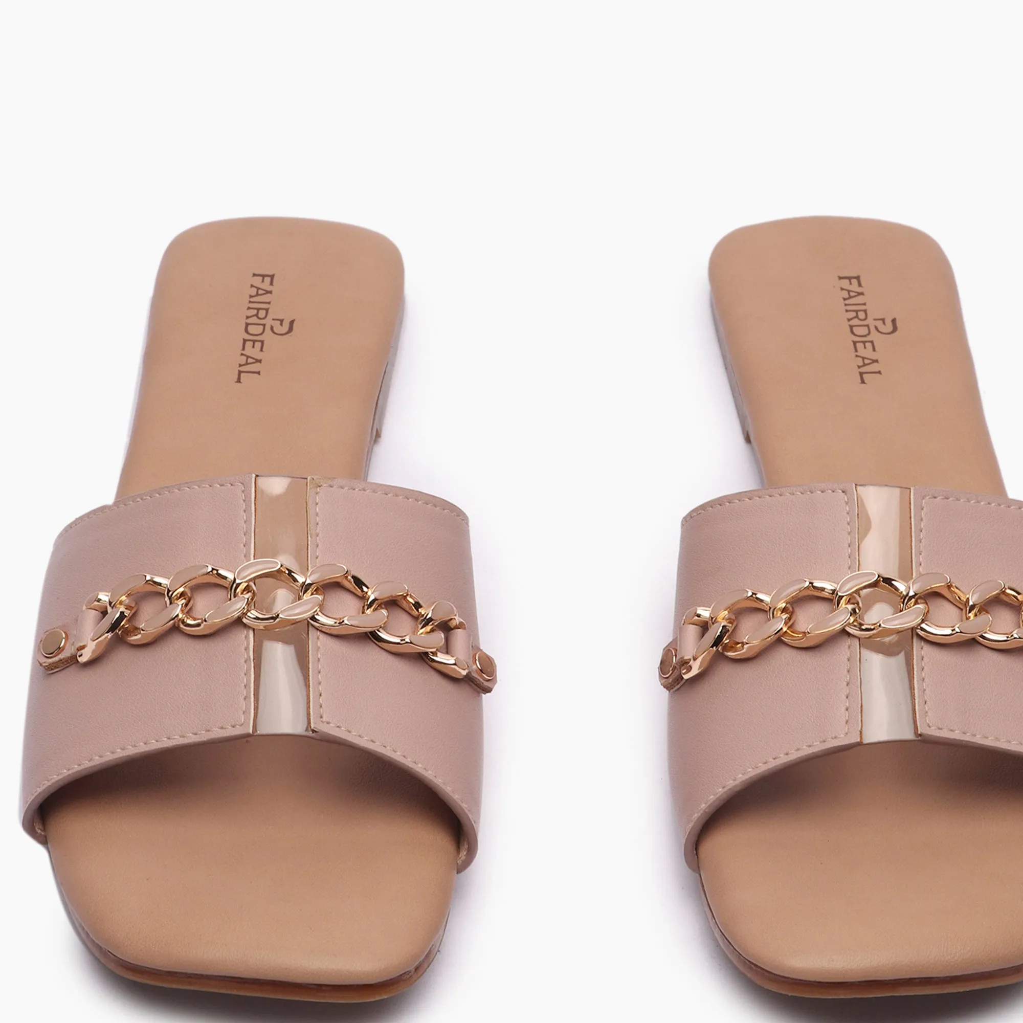 Chainlink Accented Flats