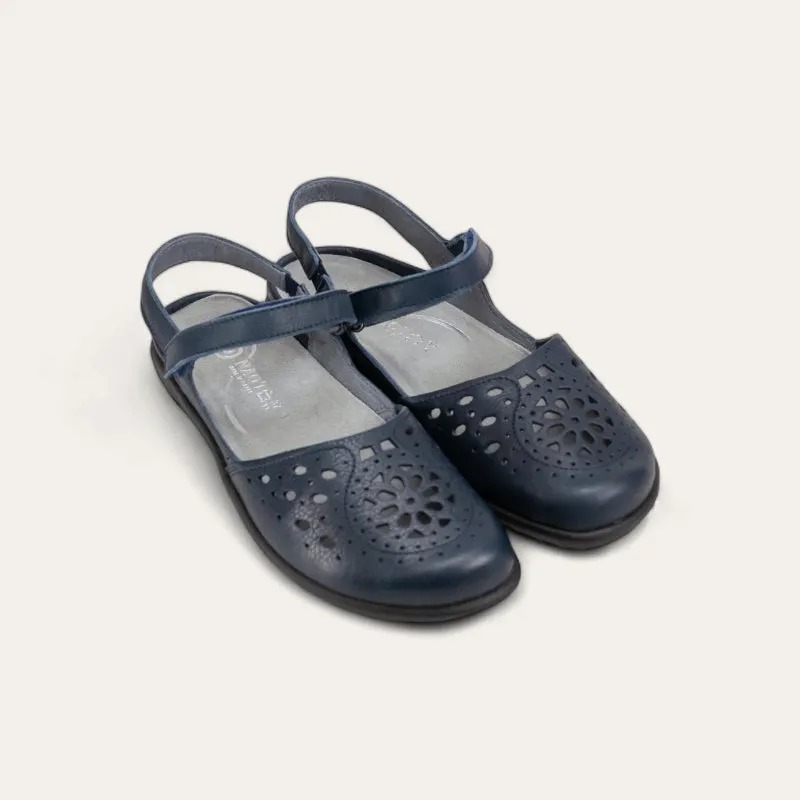 Naot Women's Arataki - Soft Ink Leather