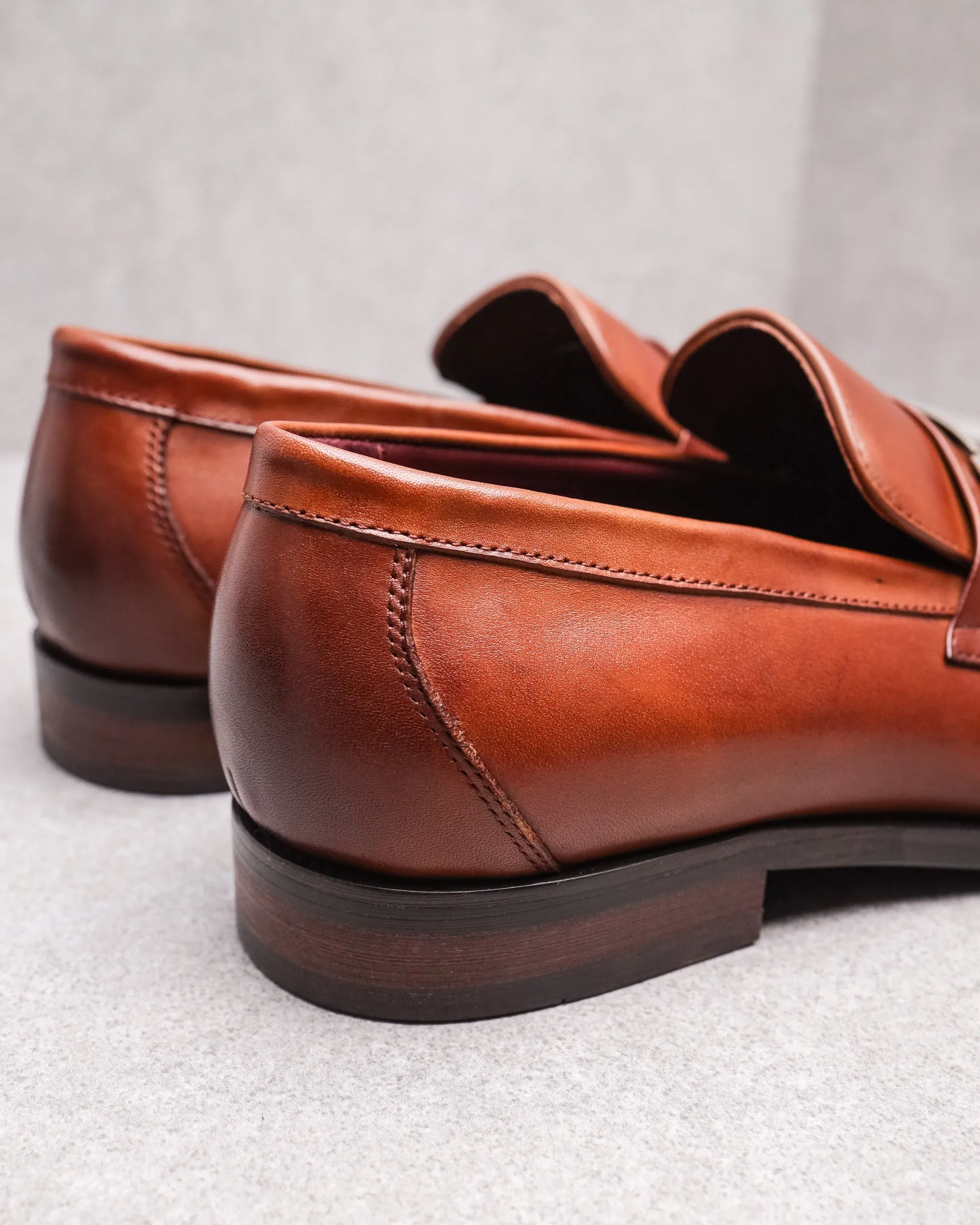 Tomaz HF050 Men's Buckle Loafers