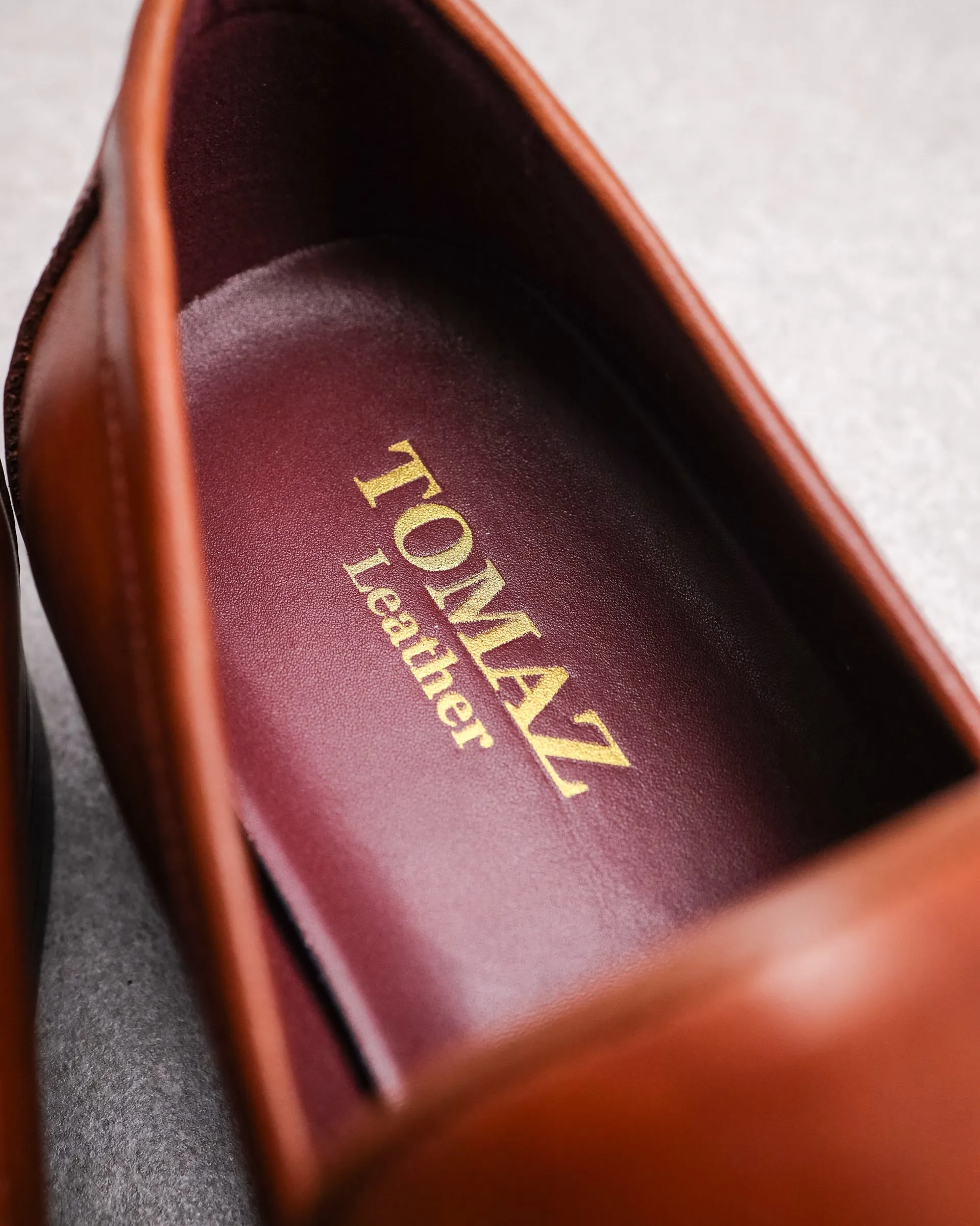 Tomaz HF050 Men's Buckle Loafers